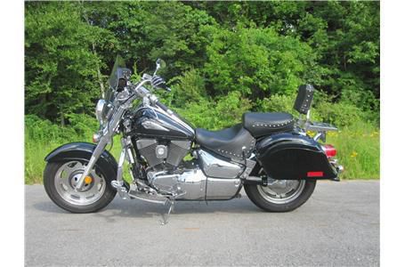 2000 suzuki intruder 1500  cruiser 