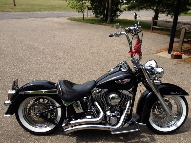 Buy 2010 Harley Davidson Softail 