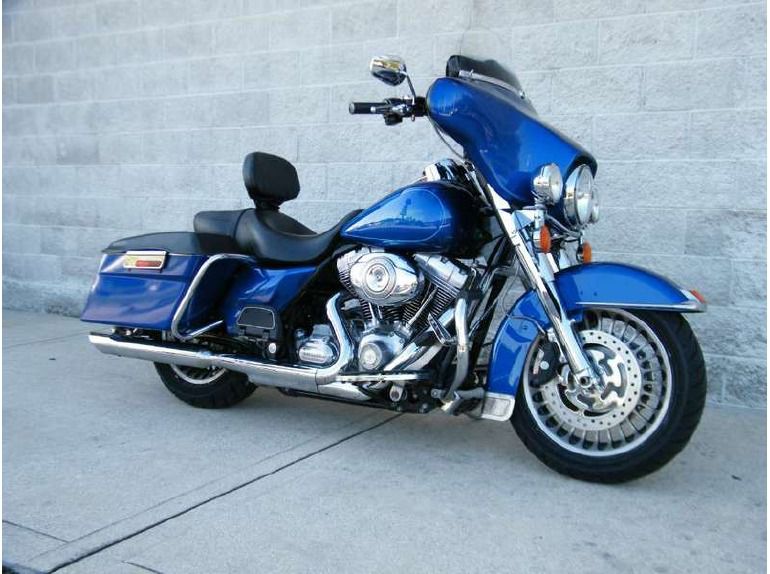 2009 Harley-Davidson FLHT - Electra Glide Standard 