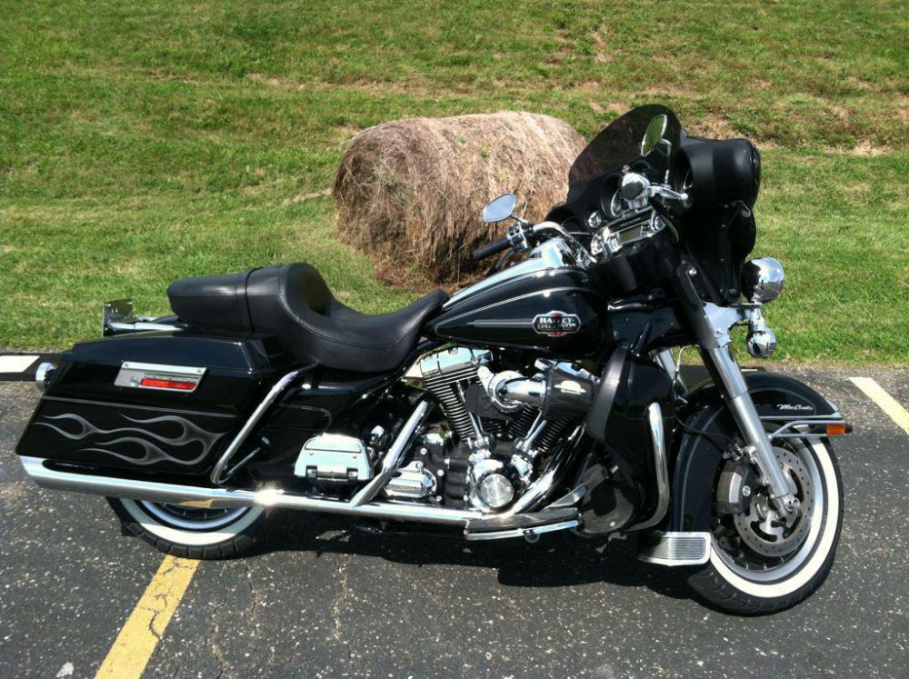 2008 harley-davidson flhtcu ultra classic electra glide  touring 