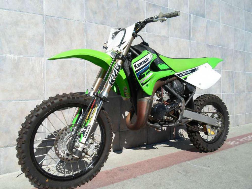 Kawasaki kx 85. Кавасаки KX 85 2012. Питбайк Kawasaki KX 85. Kawasaki 185 KX. Kawasaki KX 85 2000.