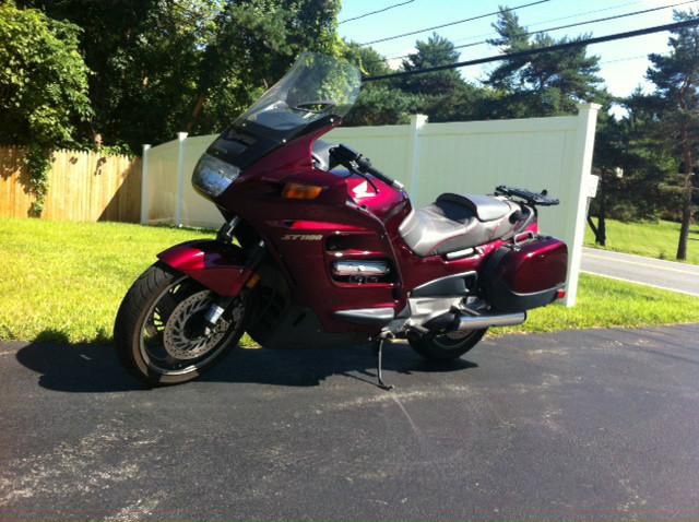 2000 Honda St Series 1100 Sport Touring 