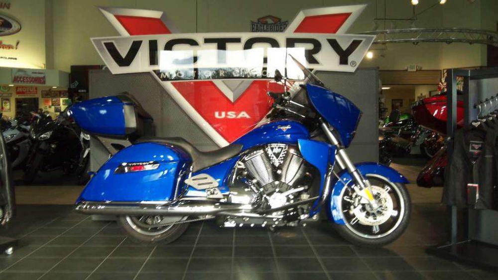 2013 victory cross country tour  touring 