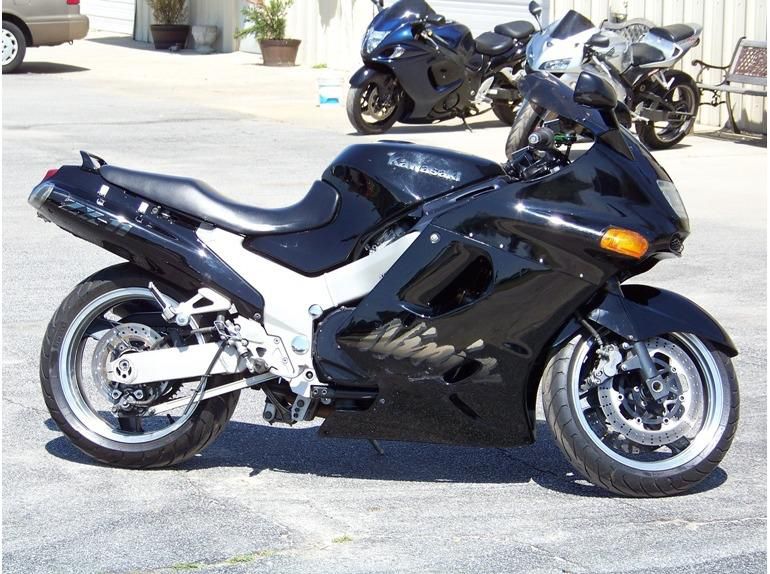 1998 Kawasaki ZX11 Sportbike 