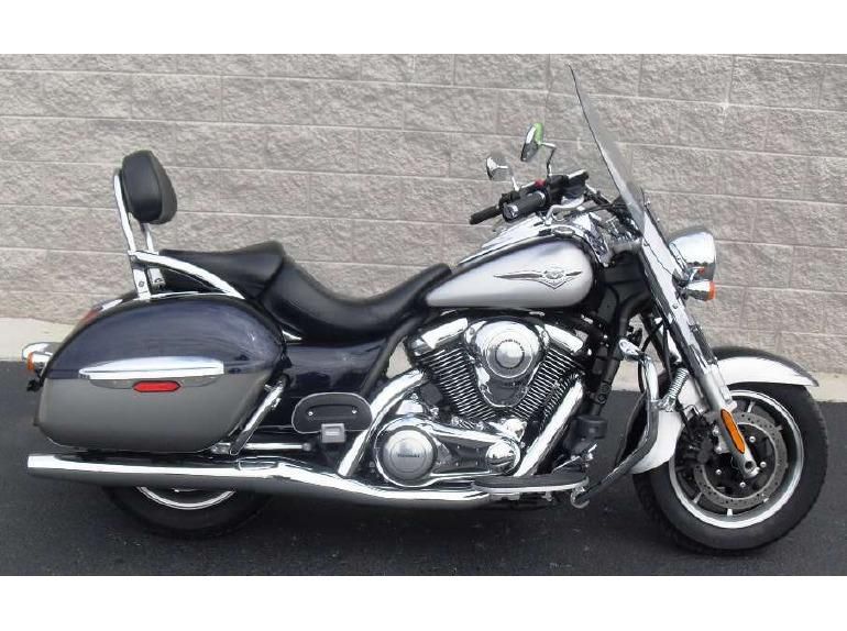 2011 kawasaki vulcan 1700 nomad  touring 