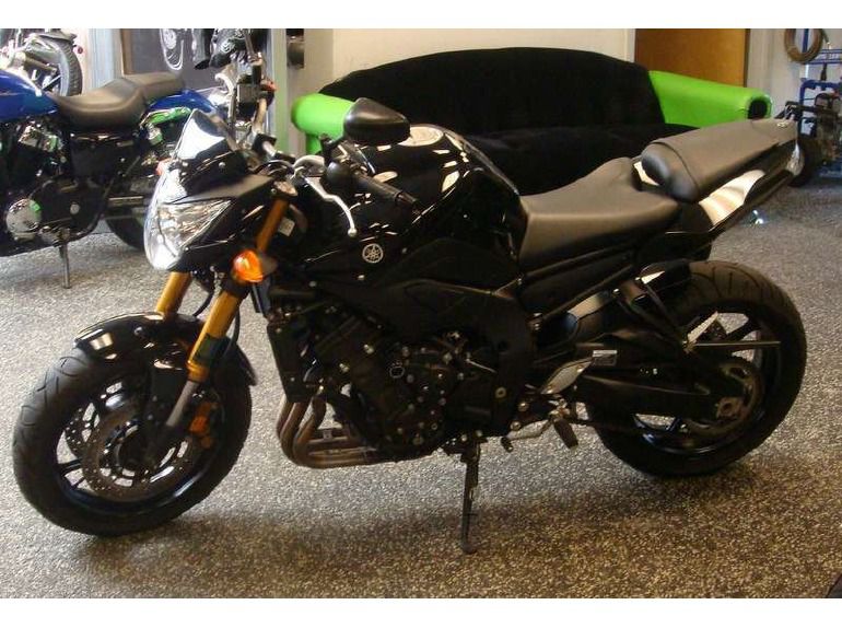 2011 yamaha fz8 