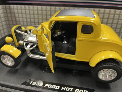 + Motor Max American Classics 1:18 Diecast Yellow 1932 Ford Hot Rod w/ Box *ST