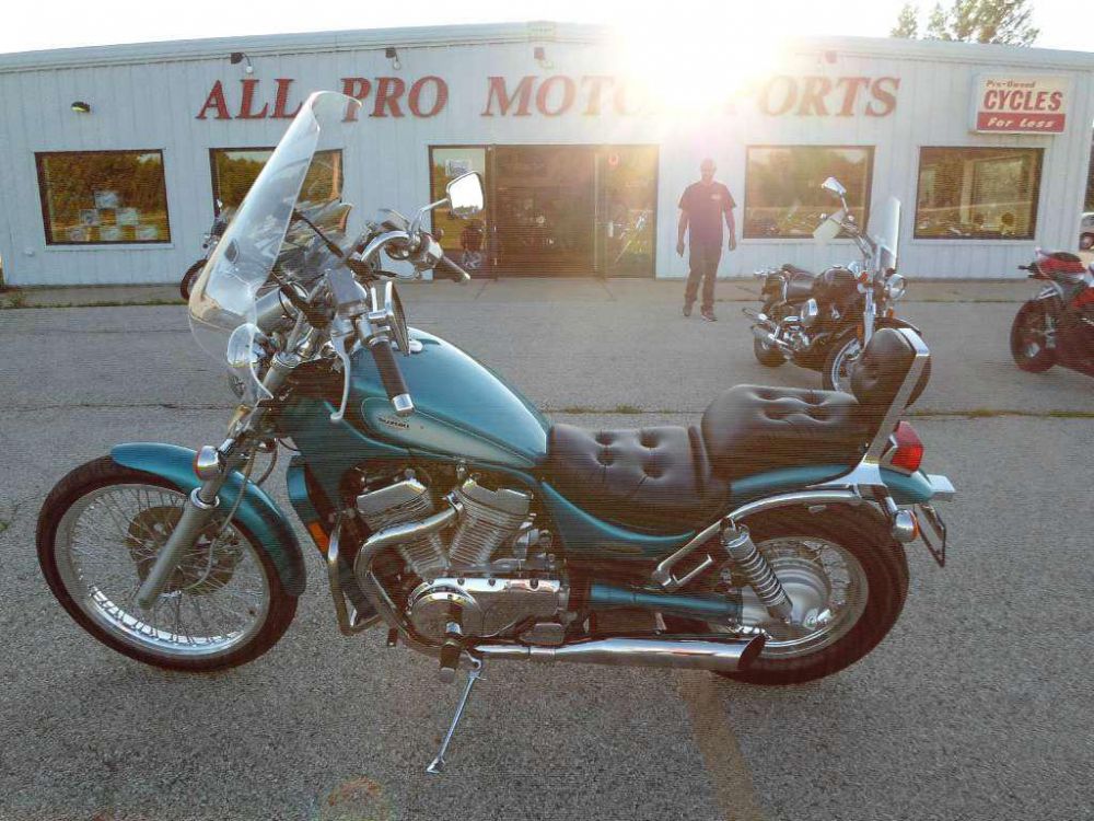 1996 Suzuki Intruder 800 VS800 Cruiser 