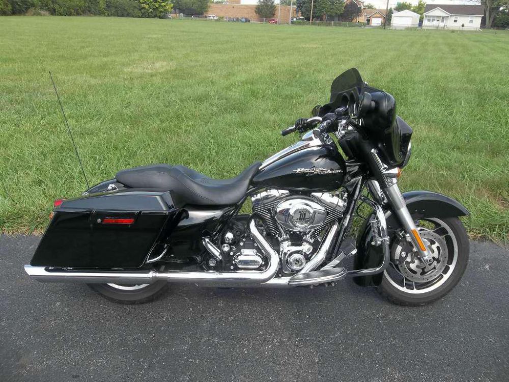 2009 harley-davidson flhx street glide  touring 