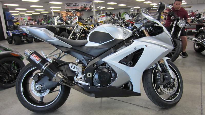 2008 suzuki gsx-r 1000  sportbike 