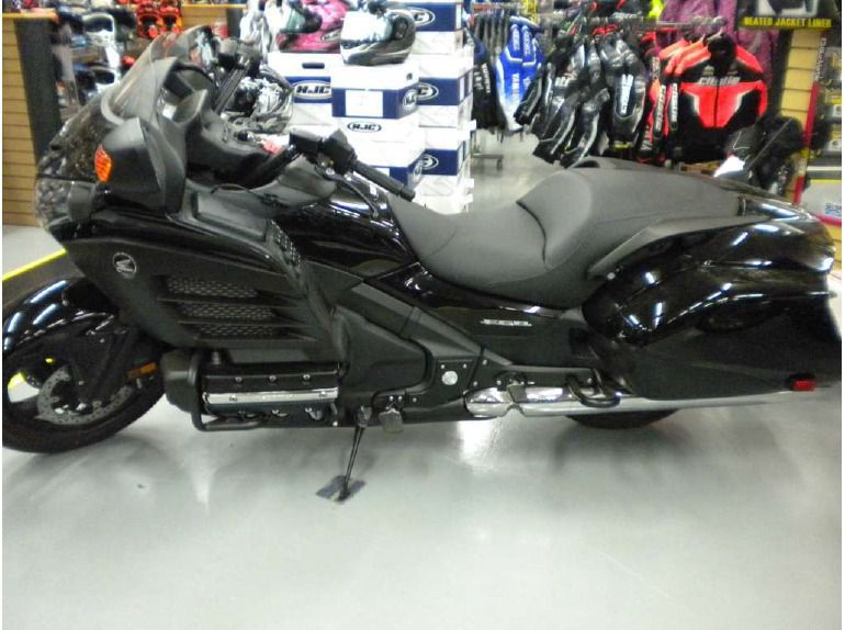 2013 honda gold wing f6b 