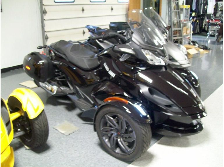 2013 can-am spyder st limited 