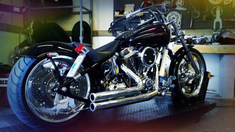 Stunning prostreet custom built chopper w/ 3k miles revtech oil coolers 250mm rr