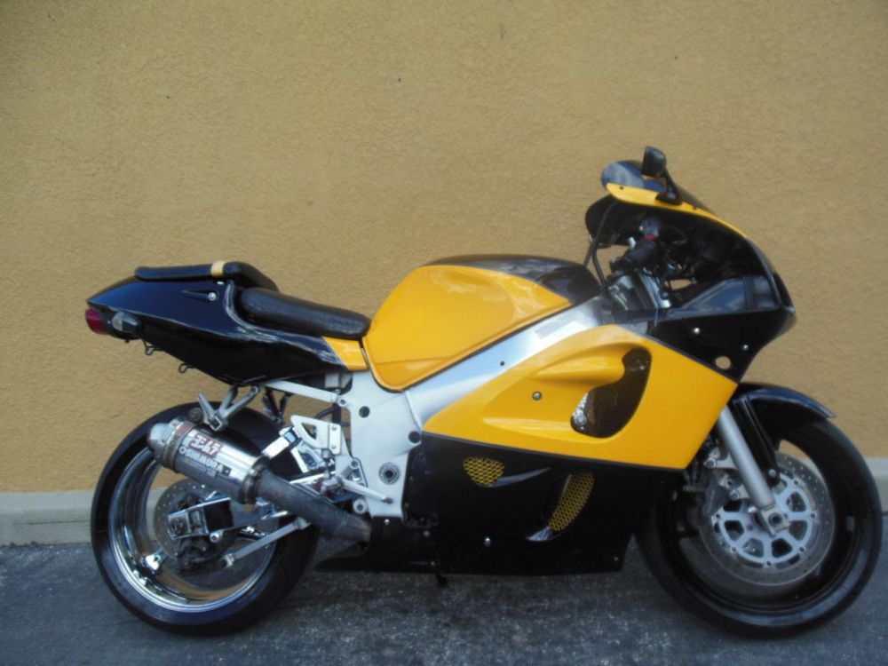 2000 Suzuki Gsx-R600 600 Sportbike 