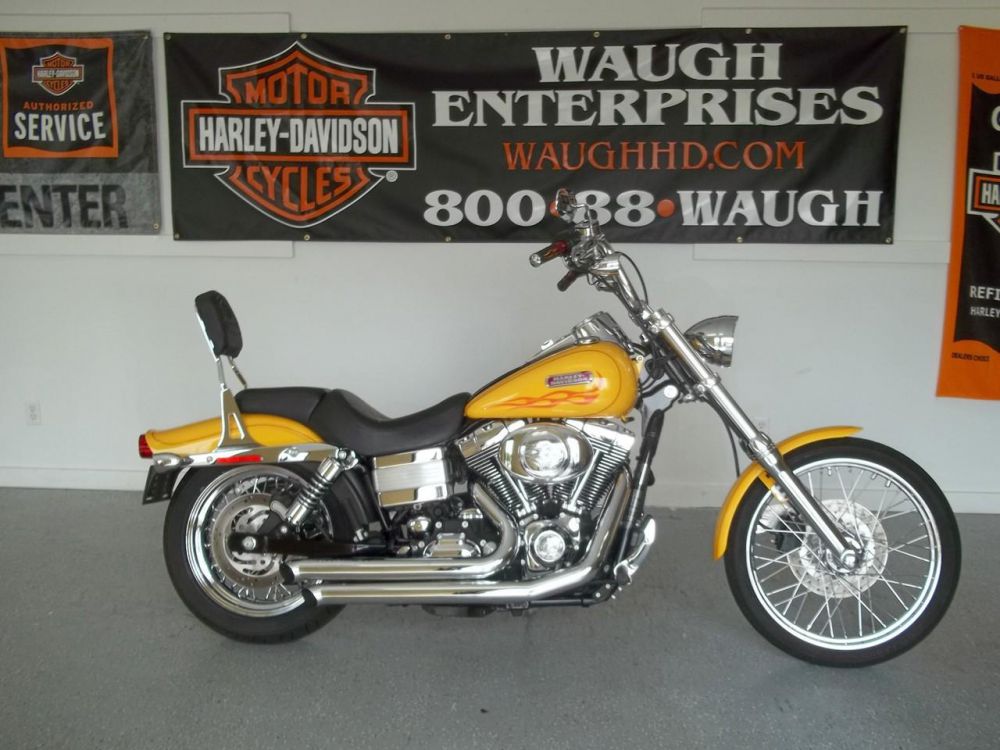 2006 Harley-Davidson FXDWGI Wide Glide Cruiser 