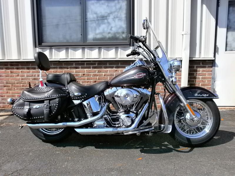 2005 Harley-Davidson FLSTC - Softail Heritage Softail Classic Cruiser 