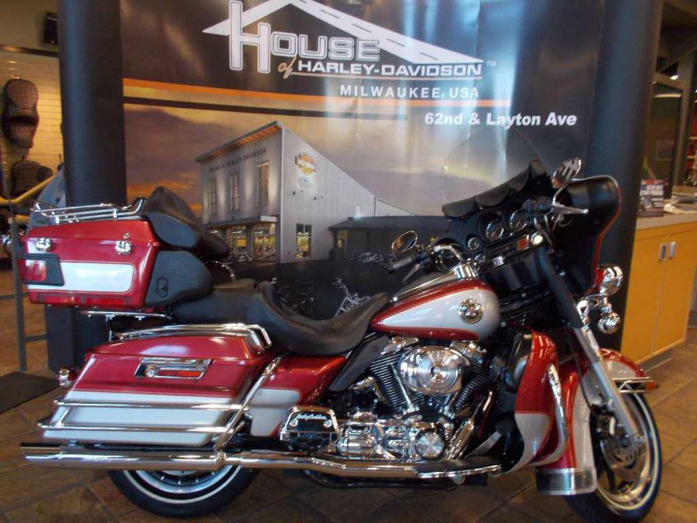 2004 Harley-Davidson FLHTCUI Ultra Classic Electra Glide Touring 
