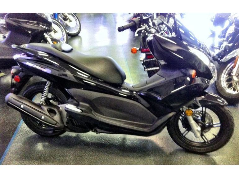 2013 honda pcx150 