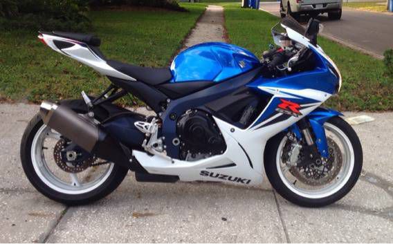 2011 suzuki gsxr, 3,900 original miles