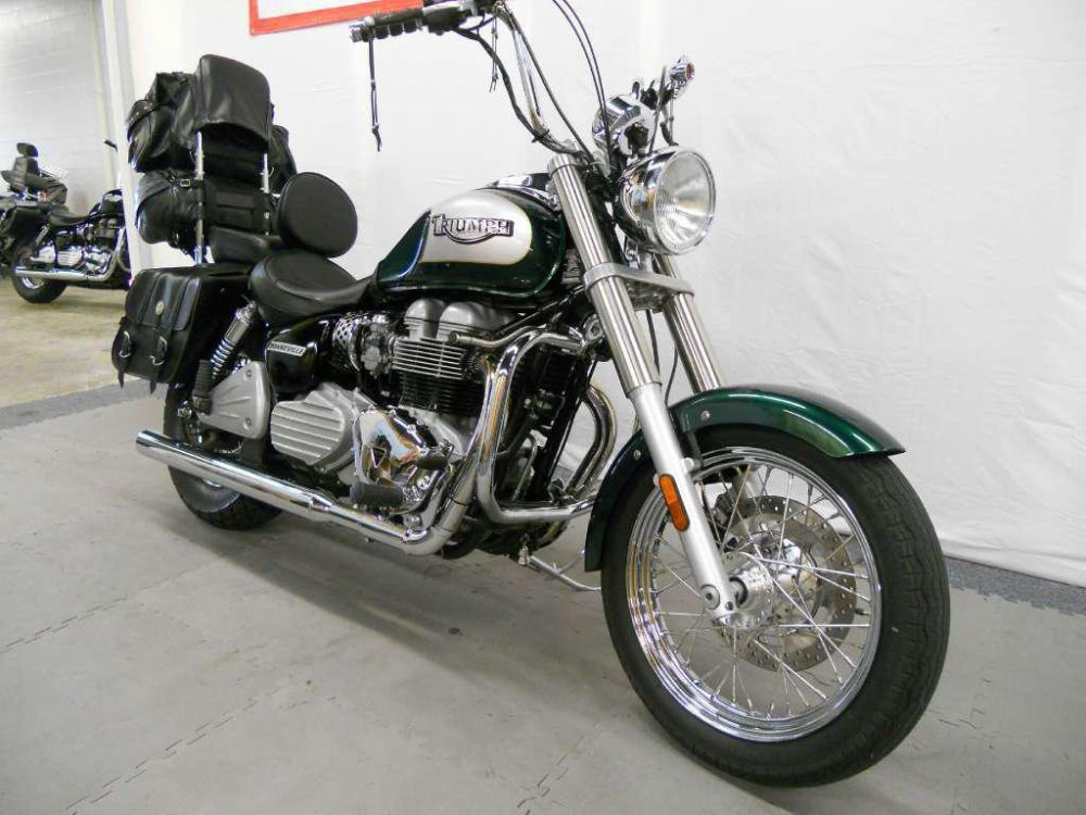 2005 triumph bonneville  standard 