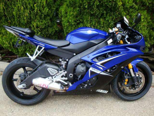 2009 yamaha yzf-r6  sportbike 