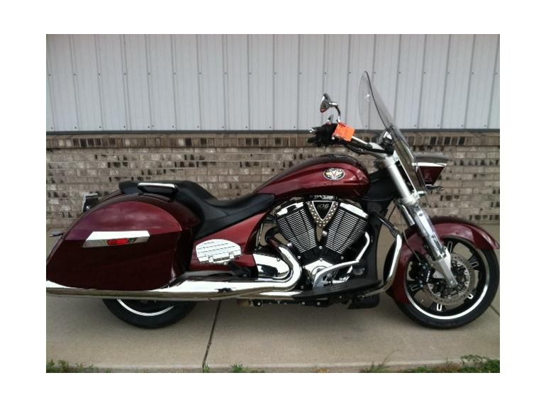 2011 victory cross roads core custom 