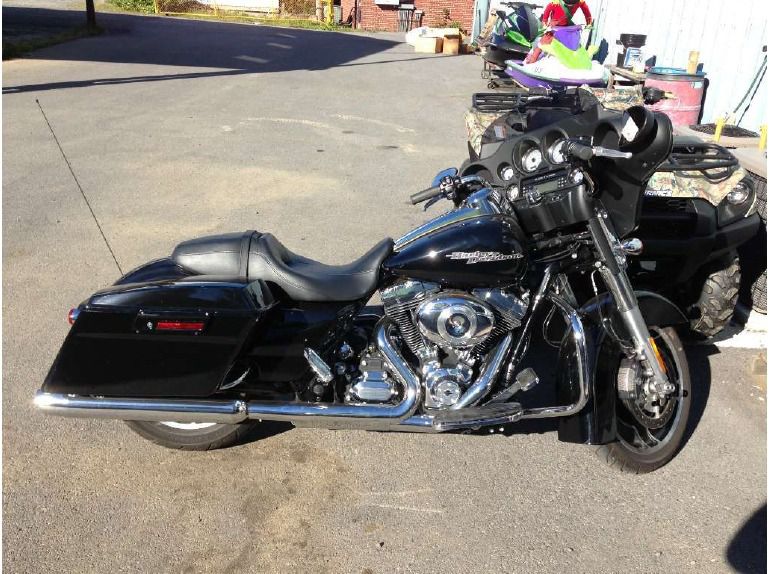 2011 harley-davidson flhx street glide 