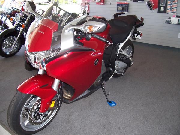 2010 Honda VFR1200F DCT