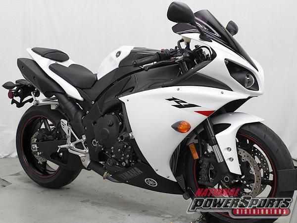 2010 yamaha yzfr1 1000 r1 w/warranty