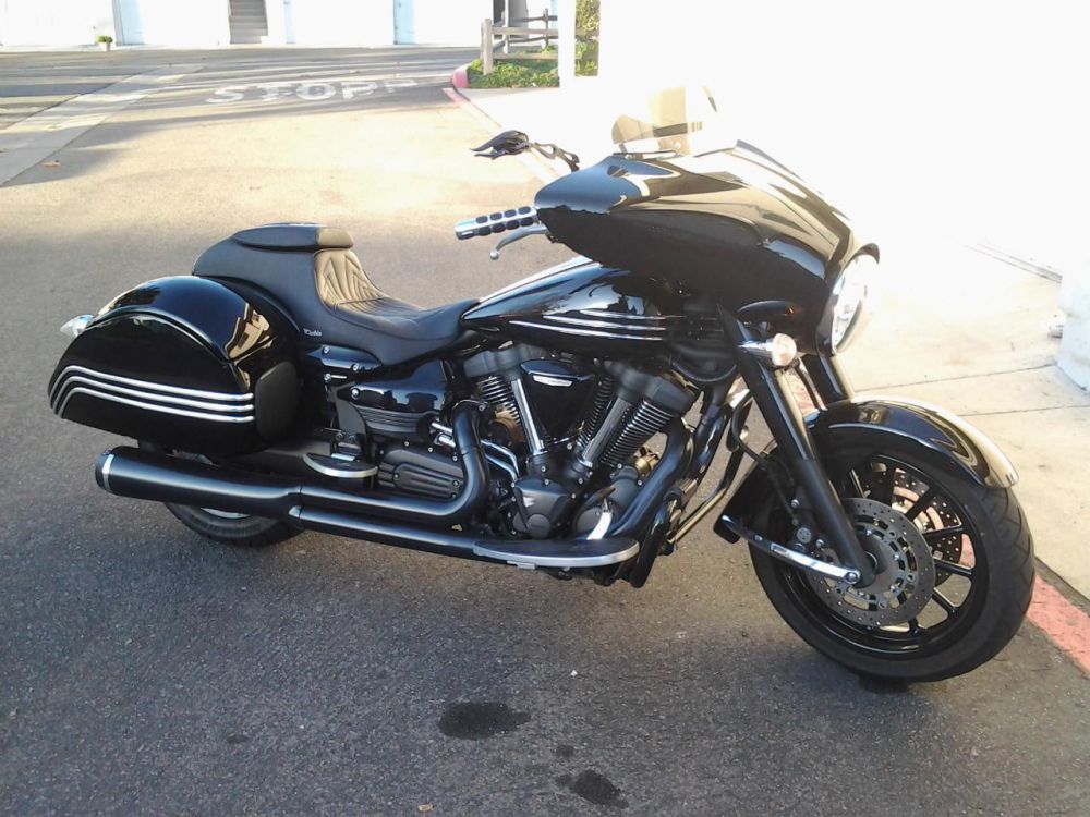 2007 Yamaha Roadliner MIDNIGHT Cruiser 