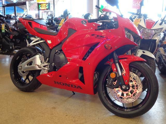 2013 honda cbr600rr  sportbike 