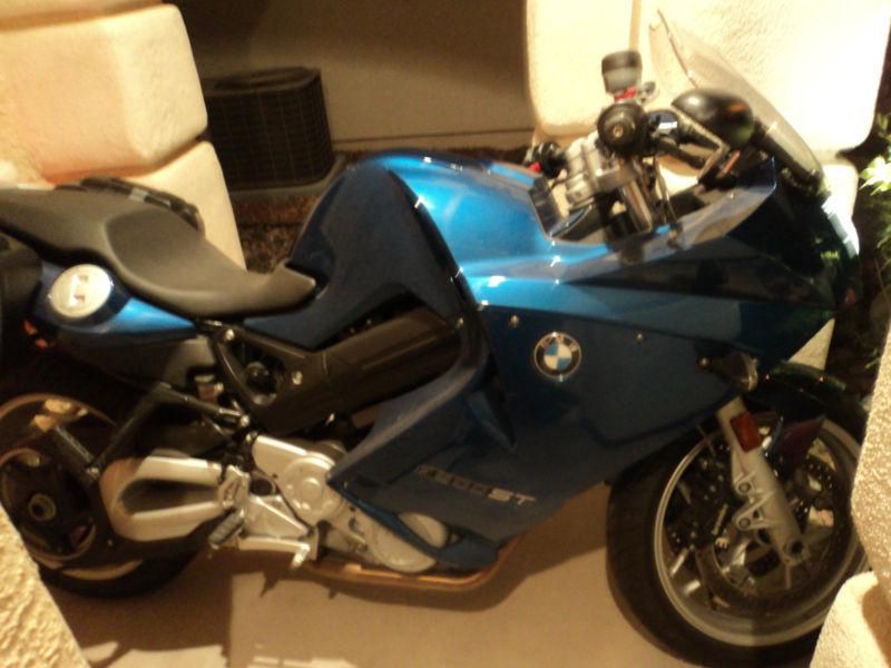 2008 bmw f800st 8000 miles, blue