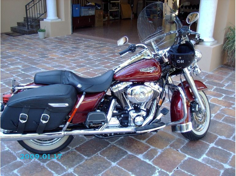 2004 Harley-Davidson Road King CLASSIC 