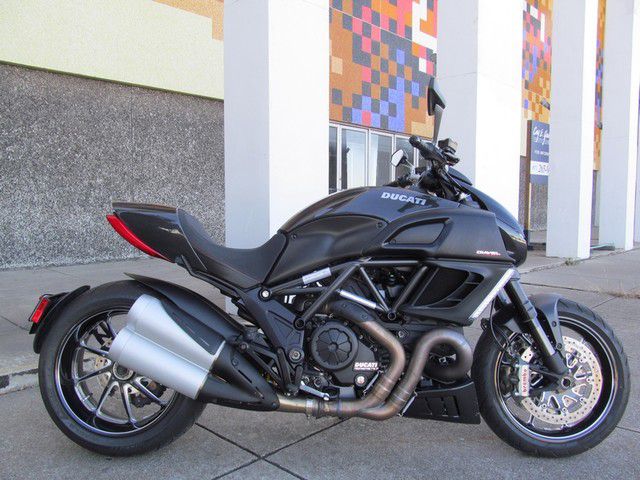 2012 Ducati Diavel Carbon - Arlington,Texas