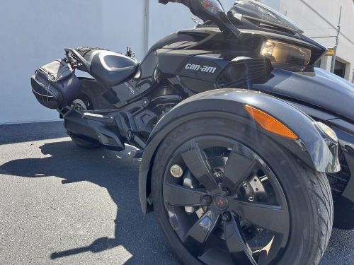 2018 can-am spyder f3