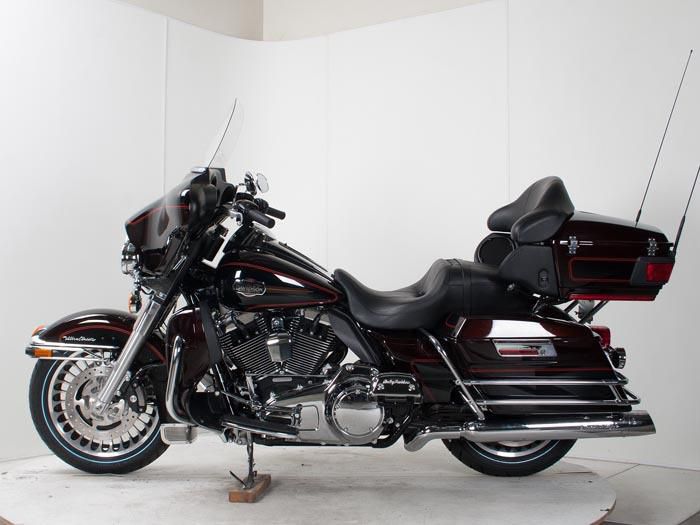 2011 Harley-Davidson Electra Glide Ultra Classic FLHTCU Other 