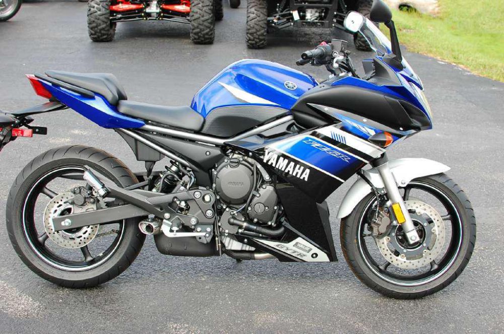 2013 yamaha fz6r  sportbike 