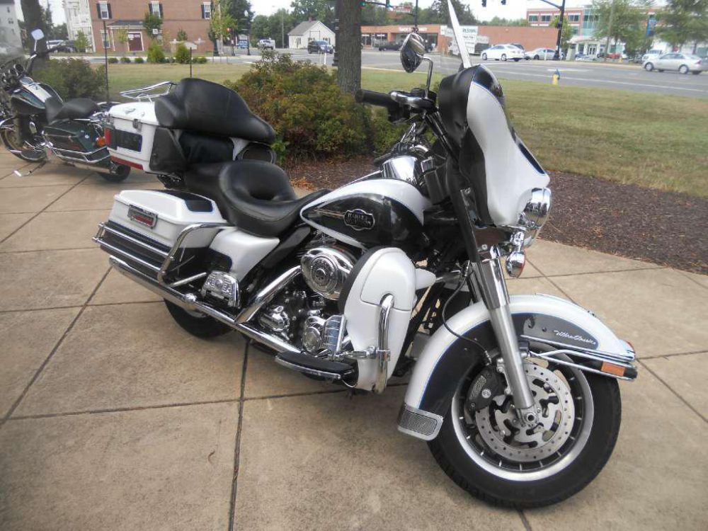 2008 harley-davidson flhtcu ultra classic electra glide  touring 