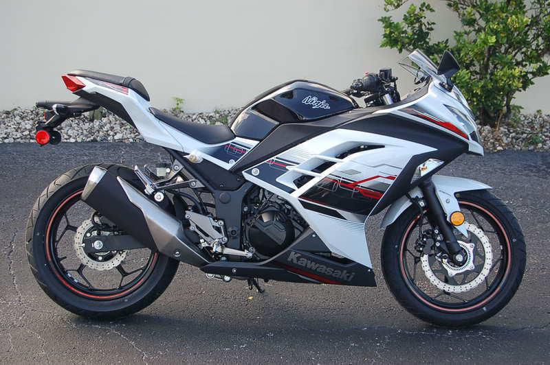 2014 Kawasaki Ninja 300 ABS SE Sportbike 