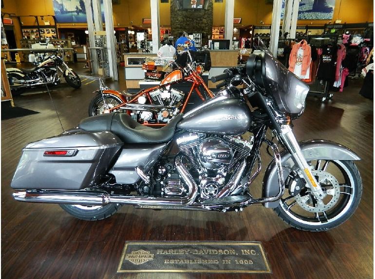 2014 harley-davidson street glide flhx 