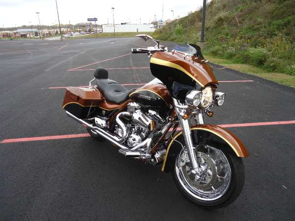 2008 Harley-Davidson FLHRSE4 Screamin&#039; Eagle Road King