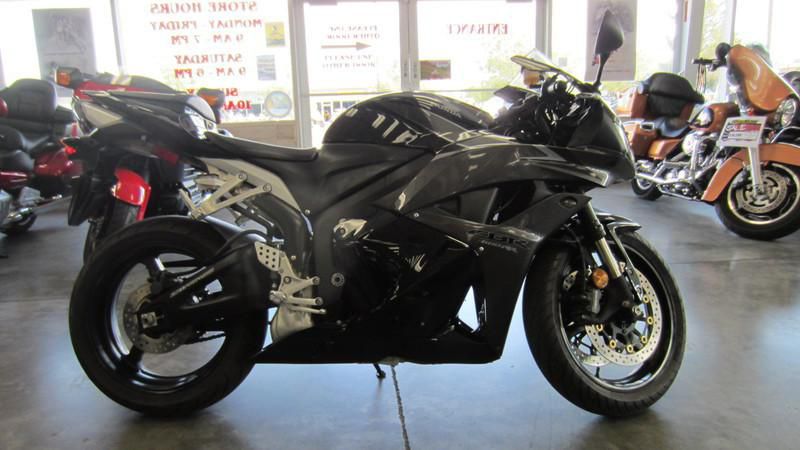 2009 honda cbr 600rr  sportbike 