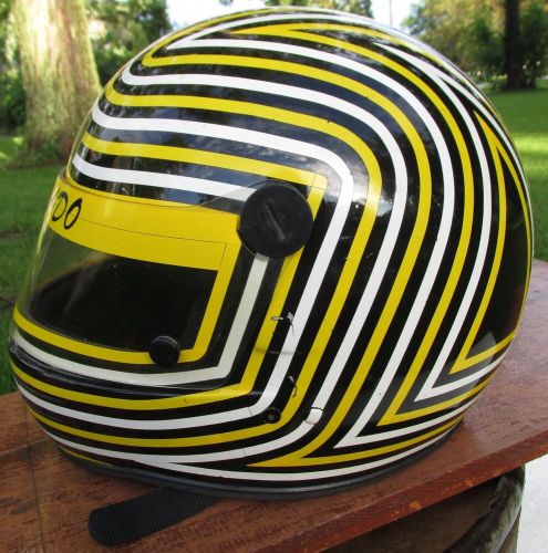 VTG KART CHAMPIONS SIMPSON FBGL KEVL CUSTOM Y-W-Blk STRIPE HELMET DESPERADO