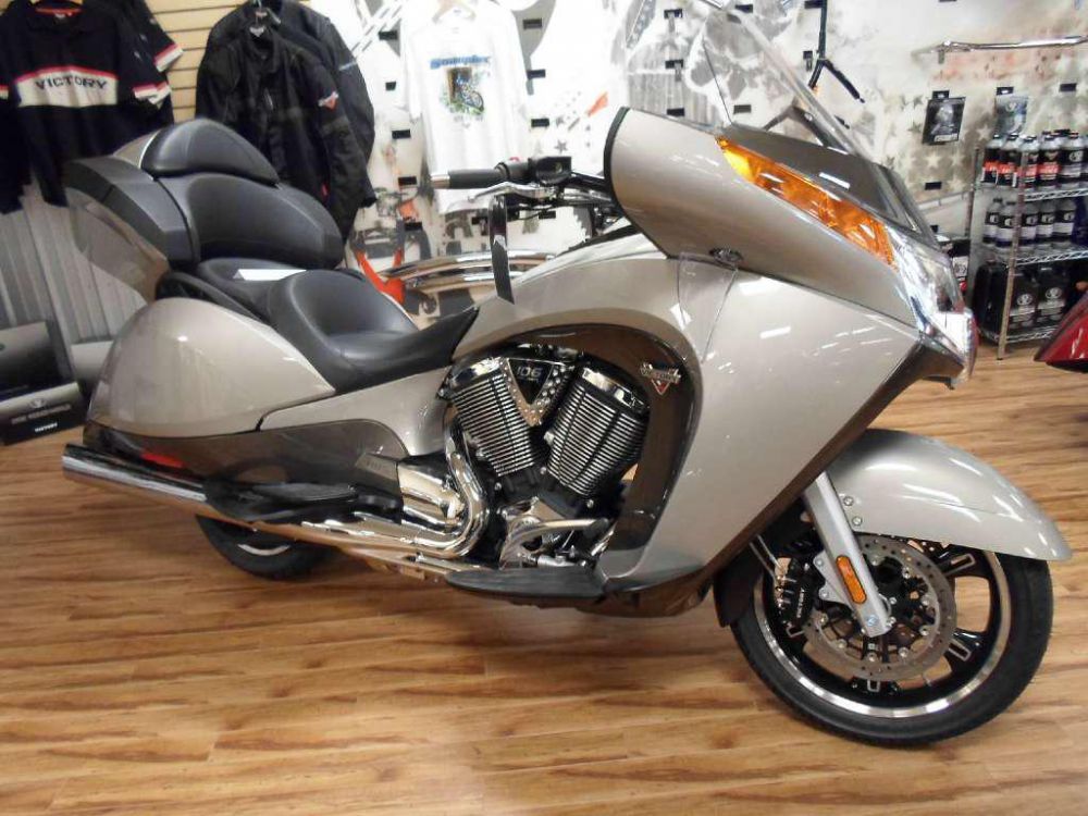 2013 victory vision tour  touring 