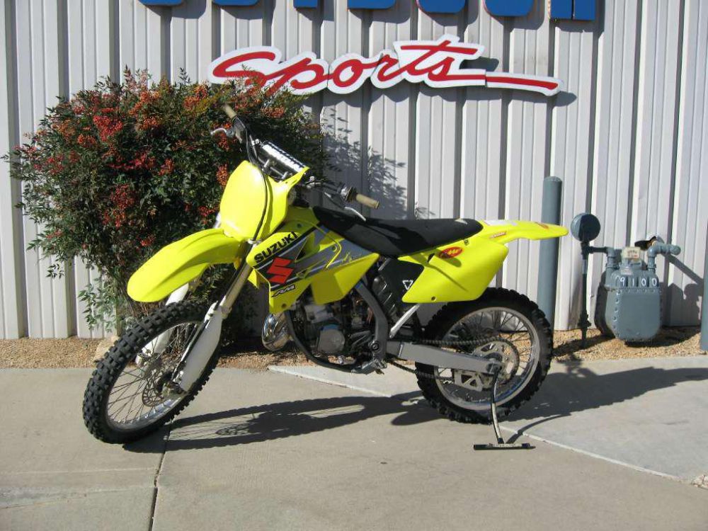 2002 Suzuki RM 125 Dirt Bike 