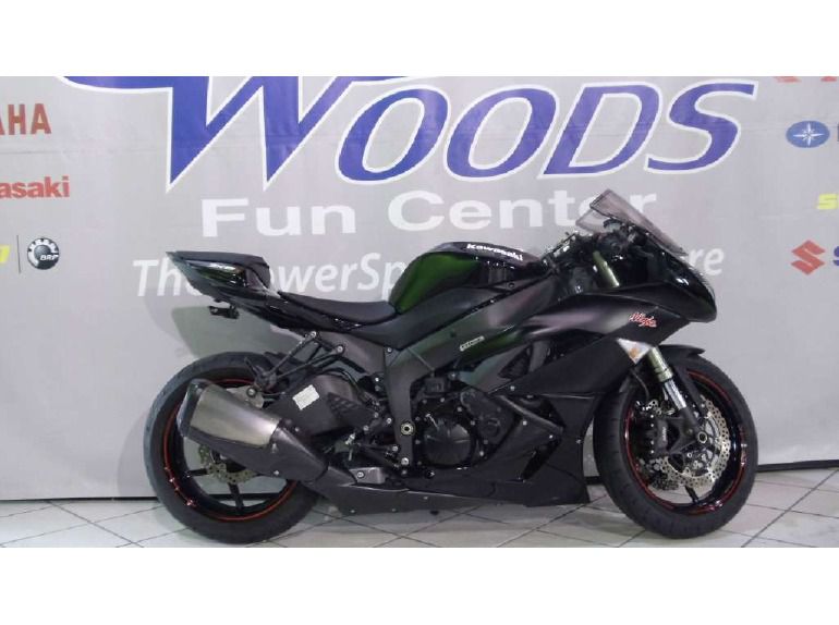 2011 kawasaki ninja zx-6r 