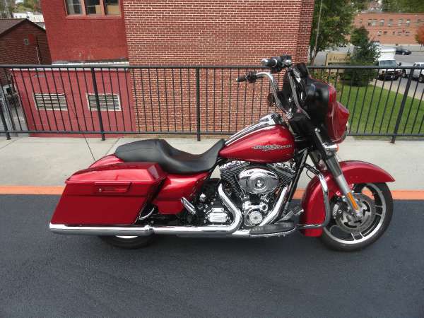 2012 harley-davidson flhx street glide