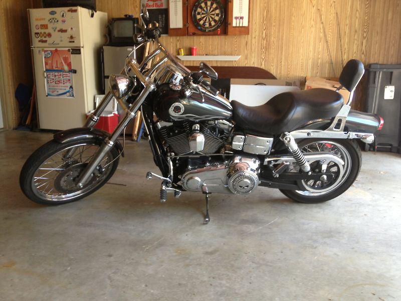 2007 harley wideglide     dyna 1 of a kind