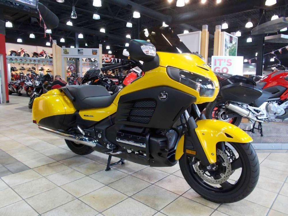 2013 honda gold wing f6b  touring 