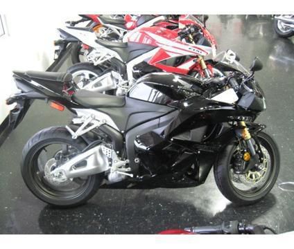 2012 honda cbr600rr  sportbike 